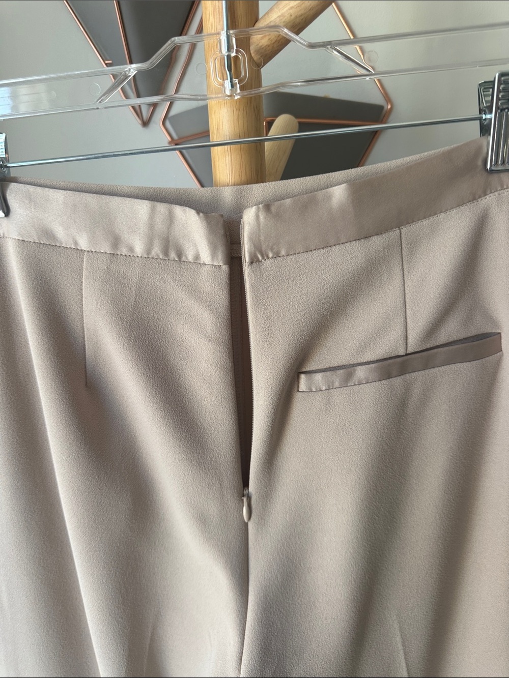 NWT TRUTH by Republic Wide-Leg Light Taupe Beige Dress Work Pants Office Size 6 - Picture 7 of 14